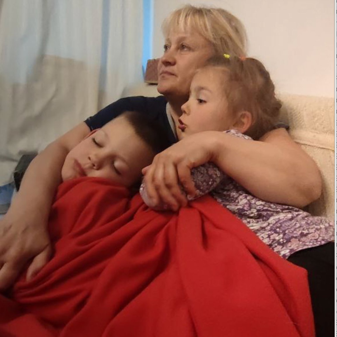 Grandmothers, mothers, sisters, children - listen to women's stories from under-reported Belarus. With Albina Kovalyova #agent_Alka #Belarus 
bbc.co.uk/programmes/p0h…