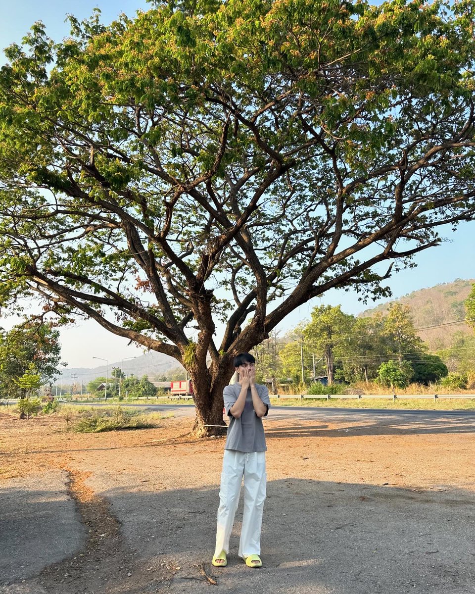 •
จะจีบก็รีบจีบ จะได้น่ารักแค่กับเธอค้าบ#banksornn#ด้อมเด็กวัดเสียงหวาน🧡