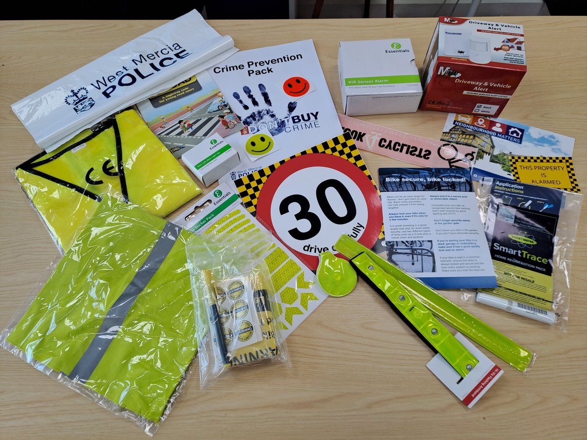 Whitchurch SNT is on hand today until 1pm at Whixall Social Centre, handing out bicycle security and safety kits. Grab one before they're all gone!...