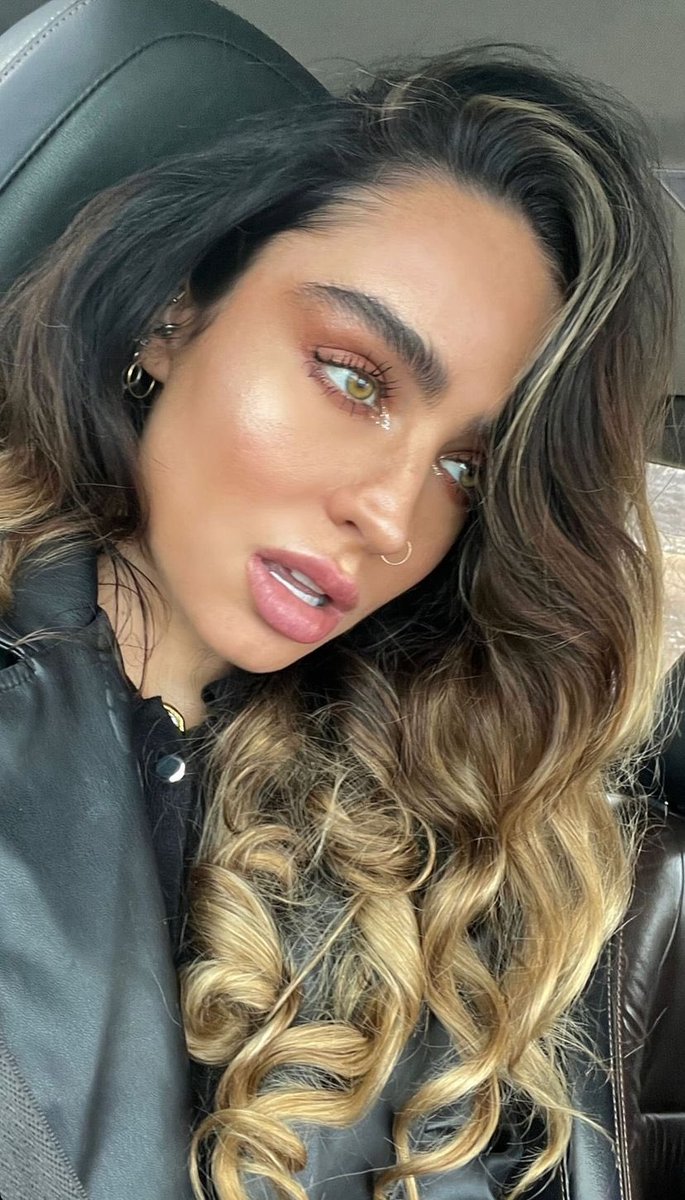 On my king shit 👑