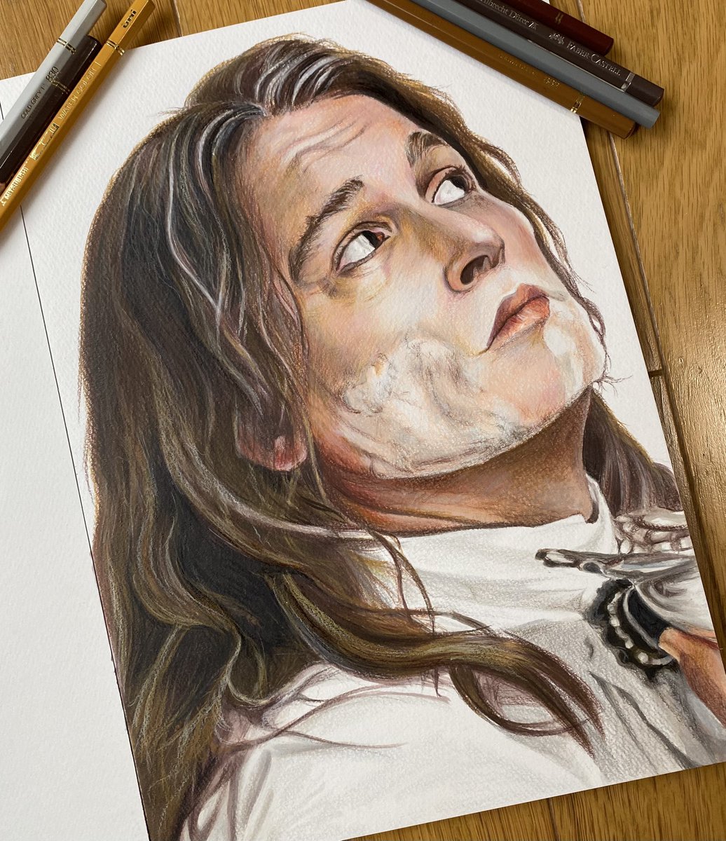 GattoBlu5's tweet photo. I drew King Louis XV played by Johnny Depp from Jeanne du Barry (film)✍️

#ジャンヌ・デュ・バリー 国王最期の愛人 のルイ15世👑の色鉛筆画を描きました✍️
#映画デュ・バリー
#ジョニー・デップ
#johnnydepp
#ColoredPencilDrawing 
#JeanneDuBarry 
#JohnnyDepp
@JohnnyDeppNFT 
@WeRJohnny1 https://t.co/8E5jeafNRK