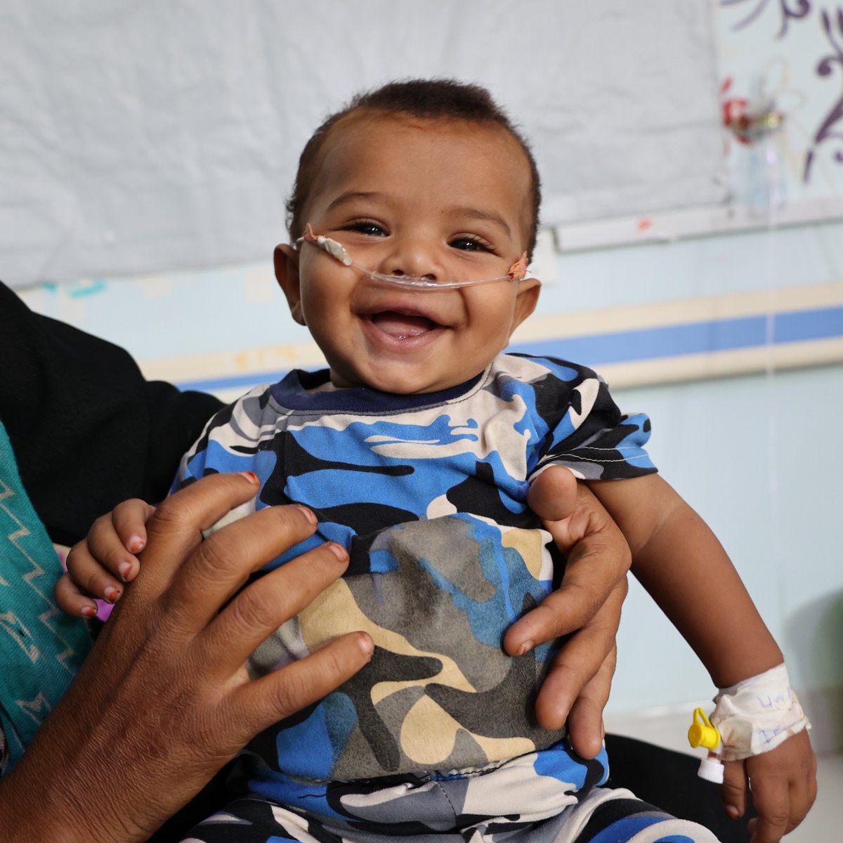 ✨Some cuteness for your feed ✨ Meet Ahmed 👋 an adorable six-month-old from Az Zuhra district, Yemen. Ahmed was diagnosed with pneumonia at our paediatric ward in the Mother and Child Hospital in Al-Qanawis. After five days of receiving treatment, he’s feeling much better 🙌