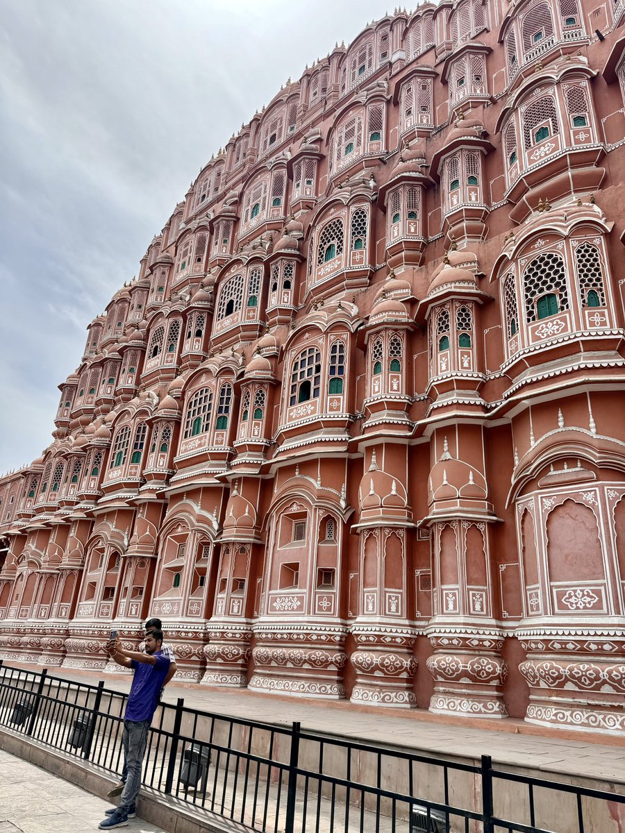 Jamie Goode tweet media