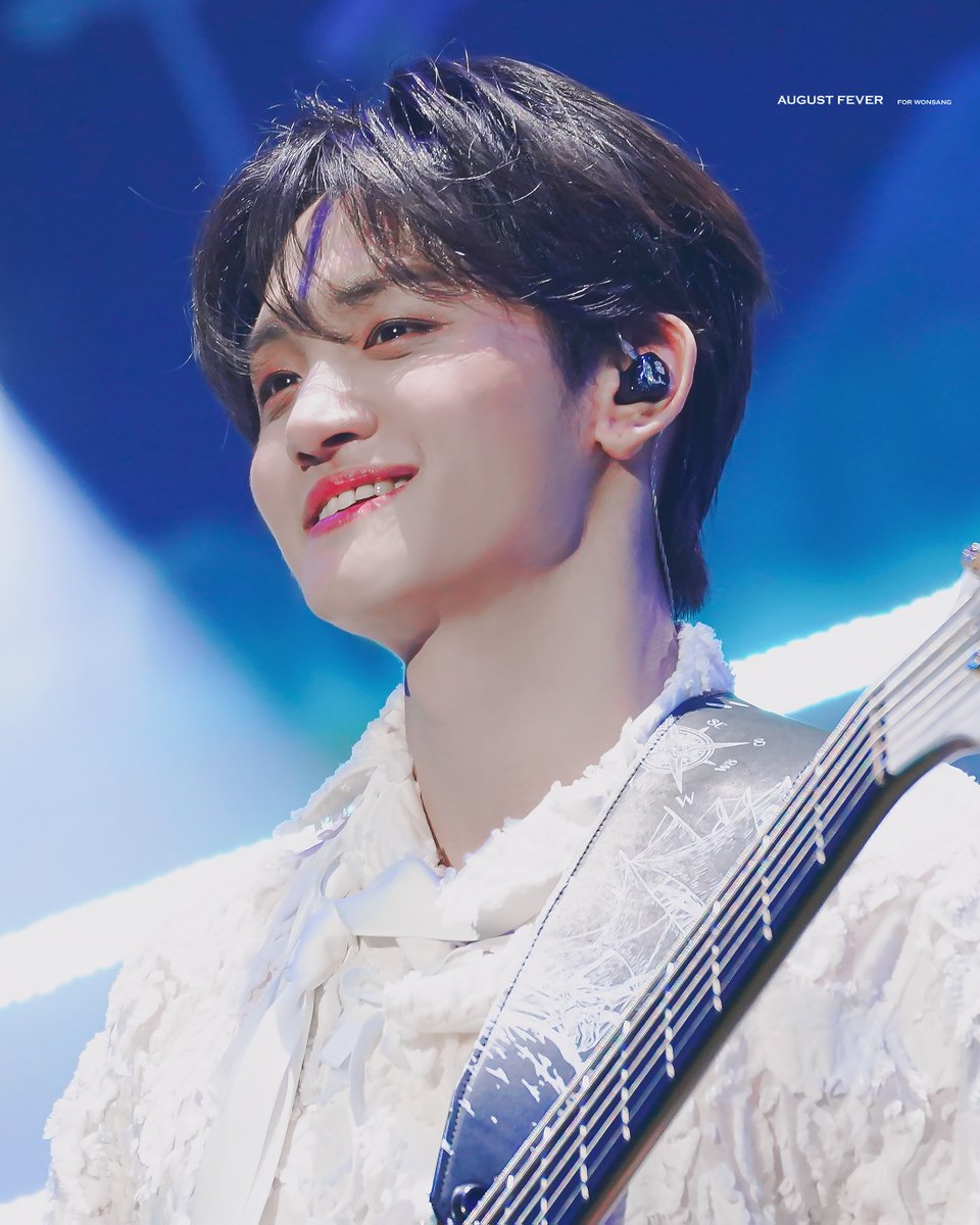 240331 written by FLOWER in Seoul

벚꽃을 왜 봐 원상이 보면 되는데 ⁽⁽◝( ˙ ꒳ ˙ )◜⁾⁾
#조원상 #루시 #WONSANG #LUCY