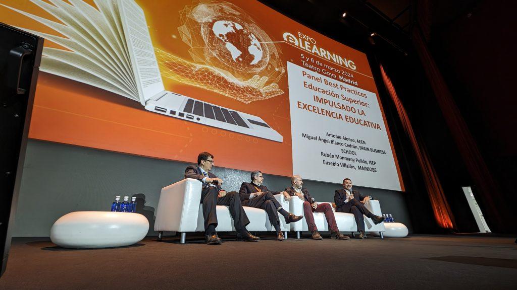 expoelearning's tweet image. 💙 ¡Revive cada momento de EXPOELEARNING 2024! 

📲 Busca tu foto y compártela en redes sociales.

👉 bit.ly/3TM87Rw 

#EXPOELEARNING24