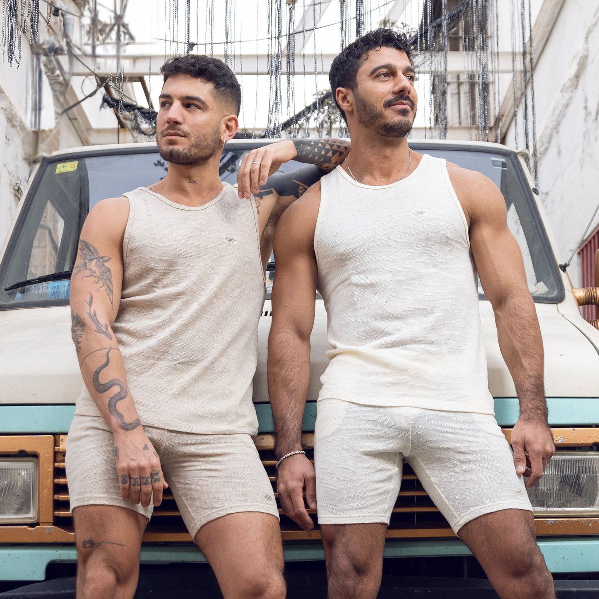 Gorgeous recycled-material CasualWear - re-imagining the Earth one garment at a time. ECO BREEZE TANK TOP #TS314...&... ECO BREEZE BERMUDAS #SP304. escollection.es Proudly Designed and Made in Barcelona Pic by @tarekdelmoreno Models @lobo_carreira @alex__ink