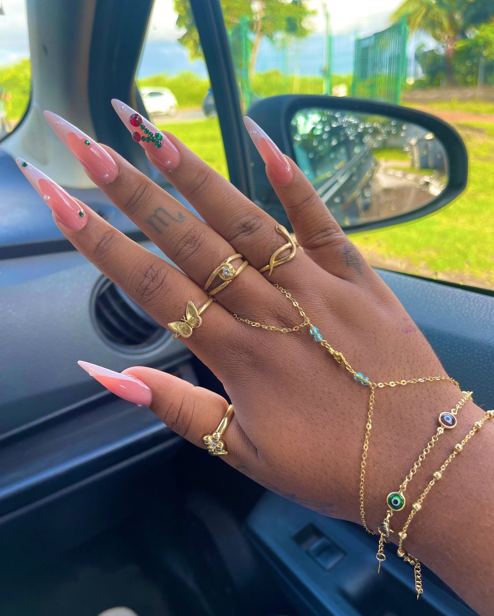 LaMeufSimple1's tweet photo. Cherry Nail’s .. 🍒🤭 https://t.co/EtvdjiraRA