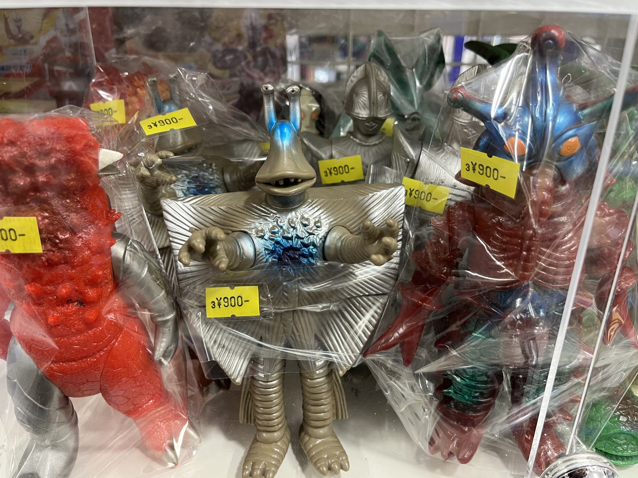 【ジャンク品】80〜90年代 ウルトラマン 怪獣 ソフビ 48体 まとめ売り ウルトラマン怪獣 ソフビ 48体まとめ売り