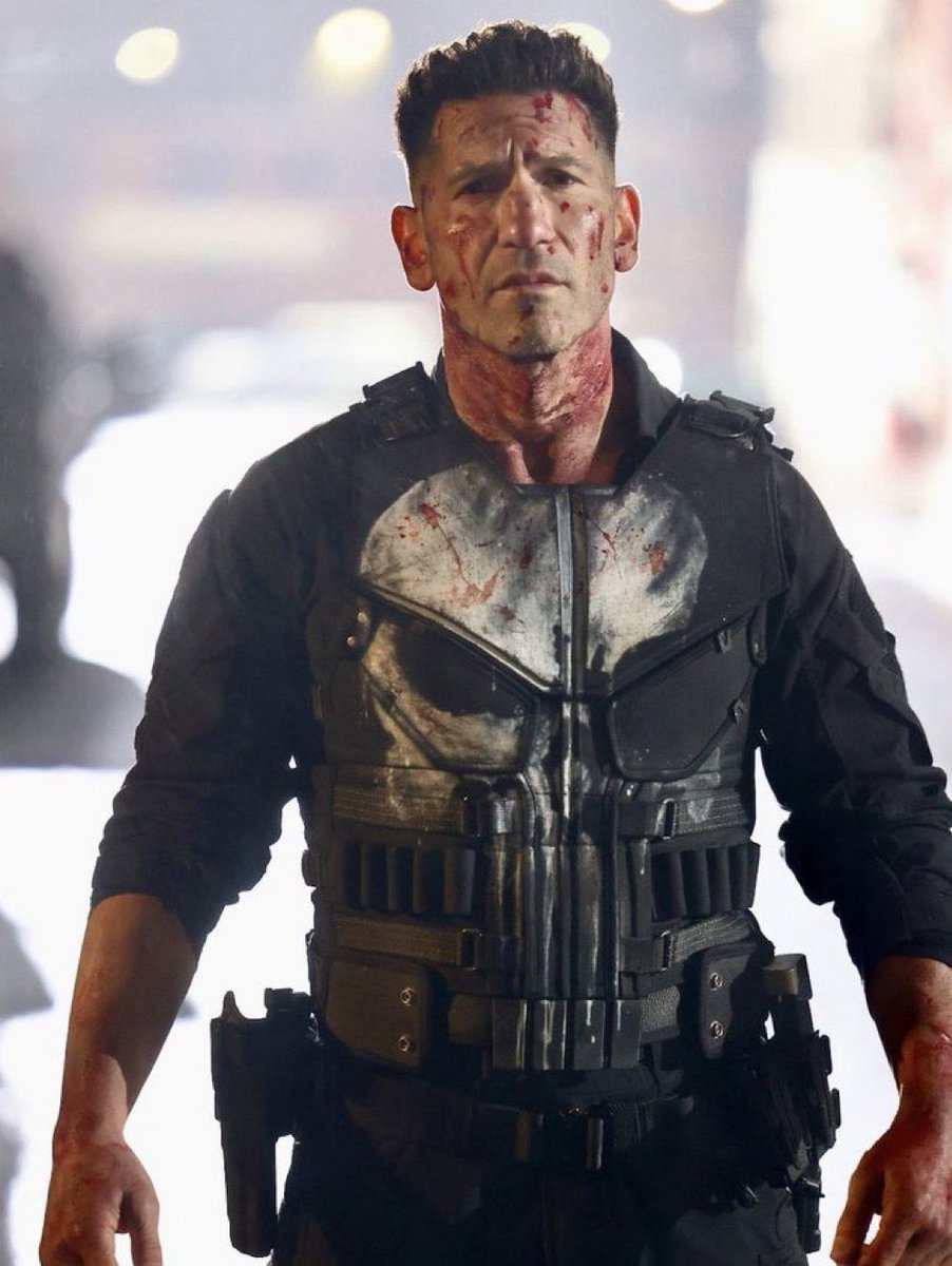 QuidVacuo's tweet photo. ¡BOOM! Nuevas imágenes detrás de las cámaras de 'DAREDEVIL BORN AGAIN'.

The Punisher y DareDevil juntos de nuevo. https://t.co/5Kzq9iJIkM