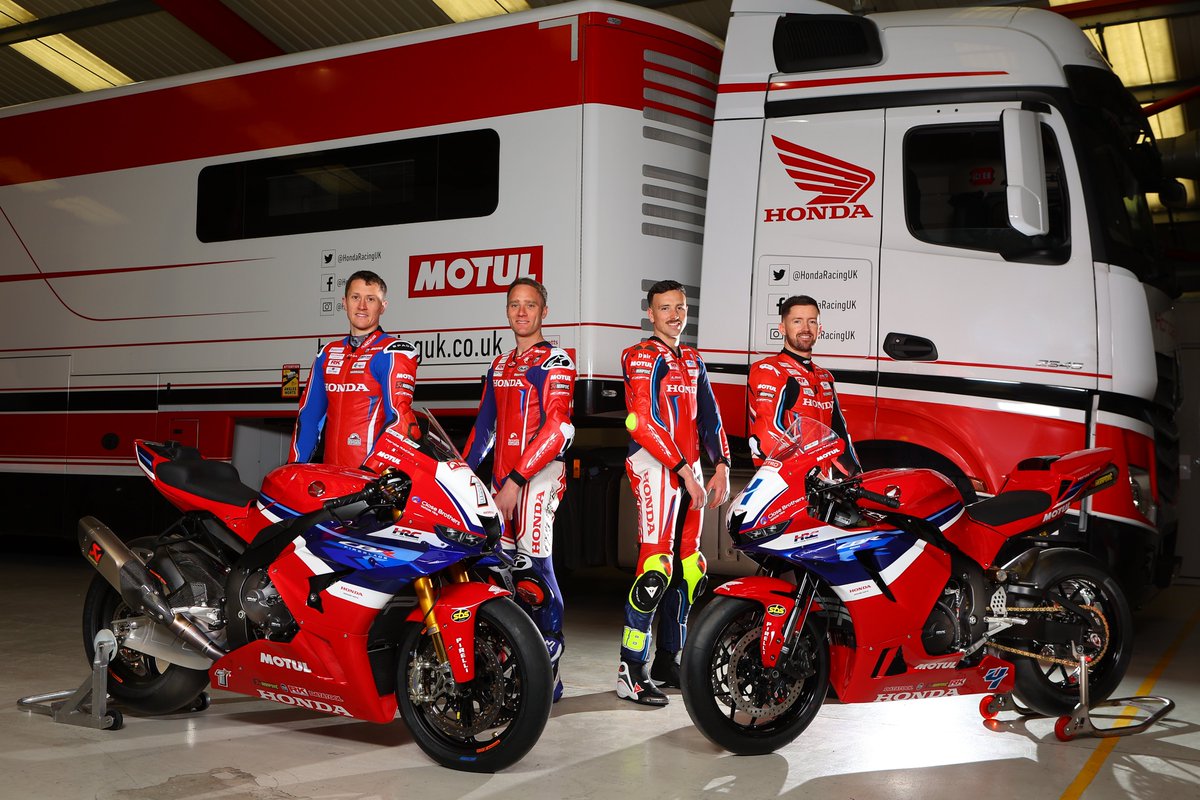 Our partnership with @HondaRacingUK continues into 2024 with @tommybridewell leading the team alongside @AndrewIrwin8 @deanharrisonTT and @JackKennedy14 A busy season ahead defending the BSB #1 plate and fighting for TT and British Supersport glory! #Honda #winningwednesday