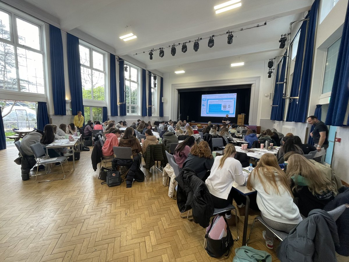 WKGS_Geography's tweet photo. Great paper three revision day for us Geographers. Excellent turn out, especially as it’s the holidays. Very proud of our year 11 students today! #WKGSY11 #geographyislife https://t.co/2SxM6TJVzM