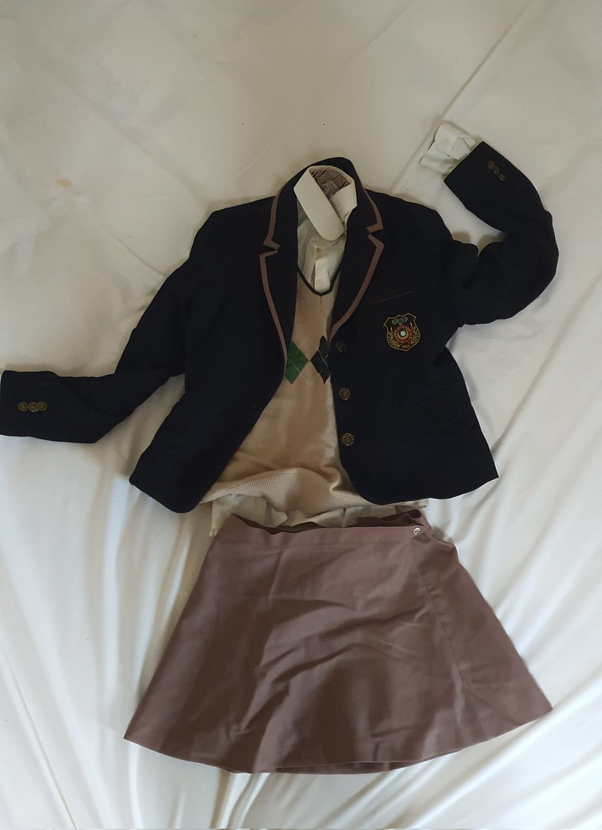 구인글보고 주말에 만나게 됐다.
이번 섭성향인 유부녀, bm에서 카톡으로 대화가 이어가고 코스튬 성향이 있는 나를 받아주는 암캐! 시간이 부족한 관계로 짧은 만남이지만 즐거운 플레이 했고 앞으로 디엣에서 연디로 되었으면 바램이다.
사진노출❌️😭
#유부녀  #암캐 #펨섭 #혼육 #코스튬 #돌싱녀