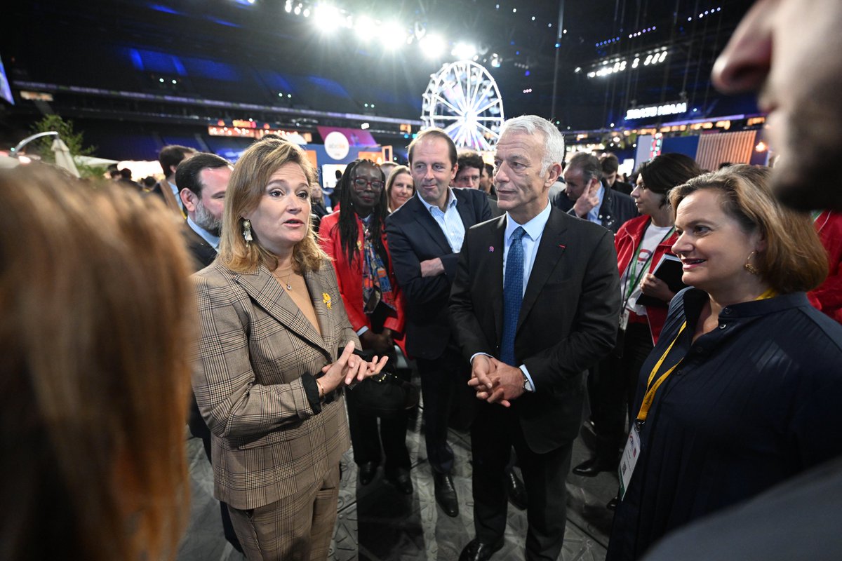 Près de 4 millions d’entrepreneurs en France font la force de notre économie.

Au salon <a href="/GoEntrepreneurs/">GO Entrepreneurs</a> nous avons pu échanger sur la loi simplification, les délais de paiement et une transmission des entreprises plus fluide. L’objectif ? faciliter leur travail au quotidien.