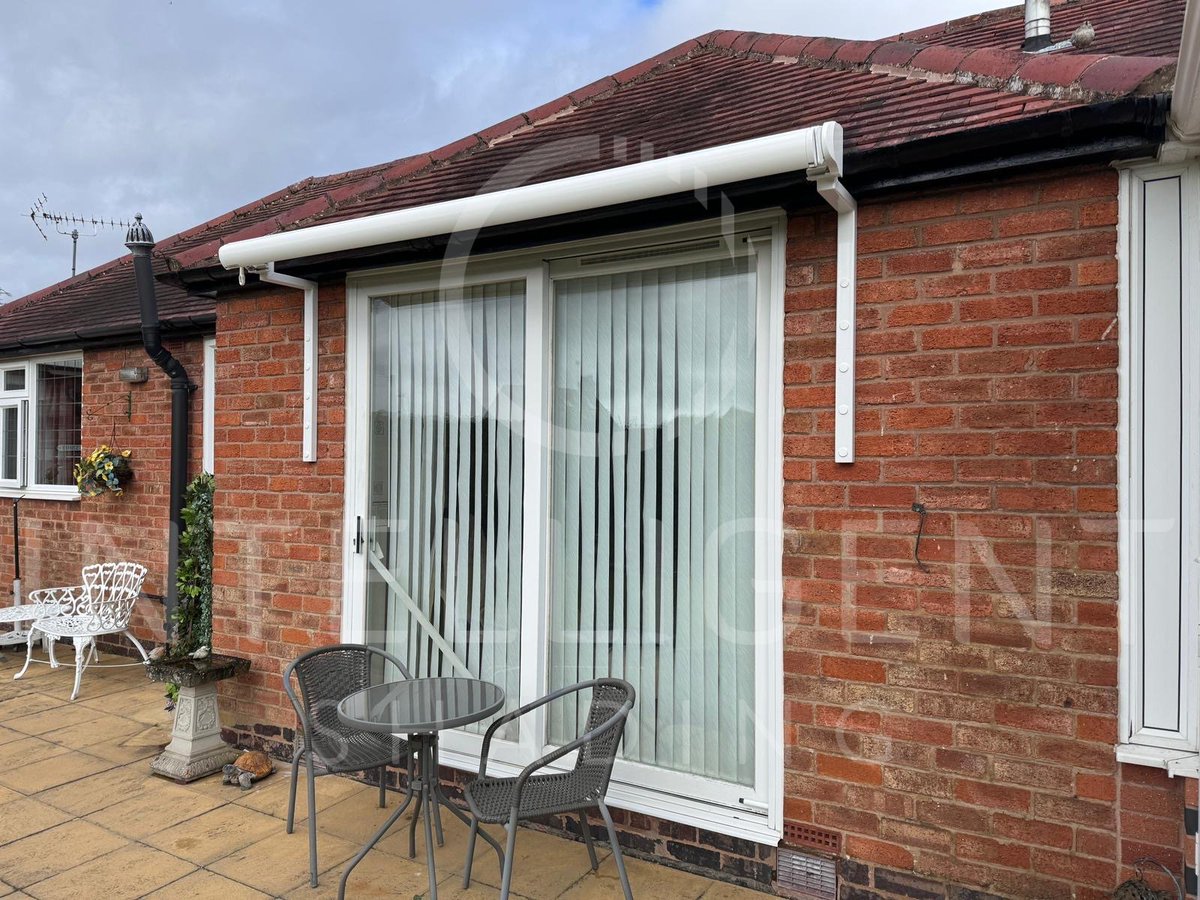 smart_blinds4U's tweet image. Give your outdoor space an upgrade ready for summer. ☀️ 

Check out this lovely Awning that we recently fitted. Get in touch with us to book your free home survey. 🤩

#IntelligentShading #blinds #curtains #homedecor  #homeimprovements #homeinspiration #awnings #verandas
