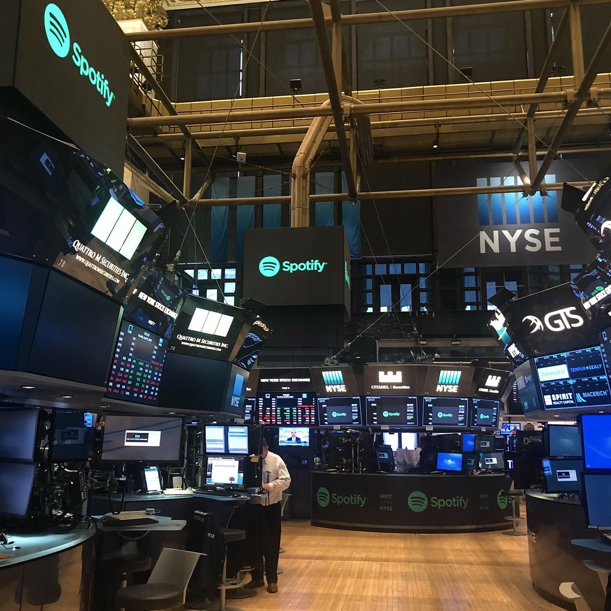 Daniel Ek tweet media