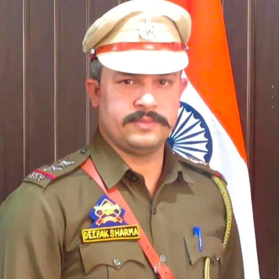 Hero of our batch Sub-Inspector Deepak Sharma, who sacrificed his life fighting gangsters. #JammuAndKashmir #Police