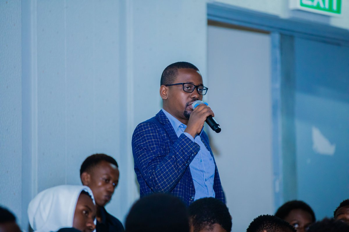 eMobilis's tweet image. Q &amp;amp; A session during our Annual Tech Talk.

#techtalk2024 #eMobilistechtalk #emergingtechtrends #nurturinginnovators