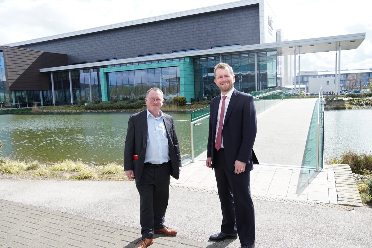 It was a pleasure to host @JohnSlinger, #Labour Party Parliamentary Candidate for #Rugby, at MTC. He toured our workshop to witness our cutting-edge technologies. We look forward to his return to delve into @_MTC_Training's role in advancing skills for the #manufacturing sector.