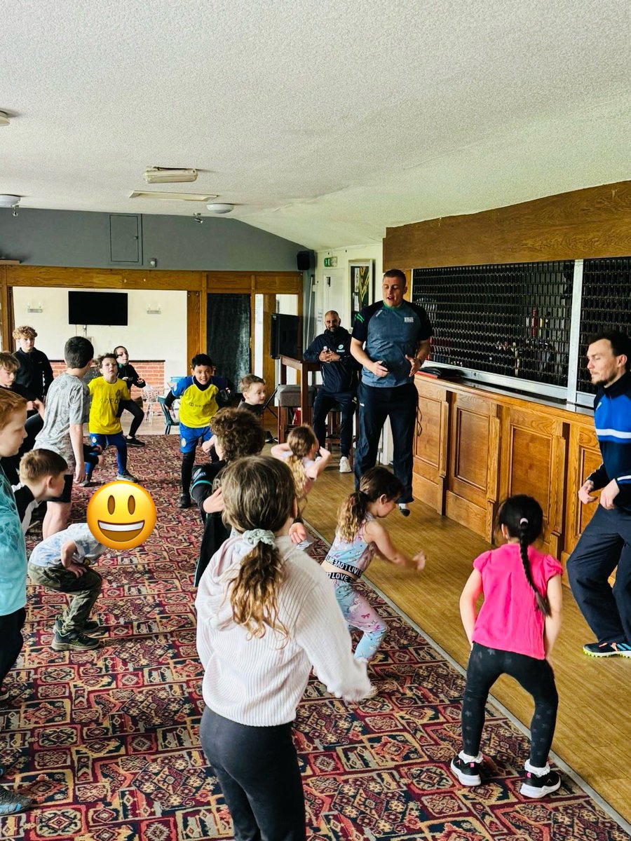Coaches Matt and Jake leading an active wake up shake up this morning on our #HAF2024 camp @BaildonRUFC ! Not sure who is more tired the group or the coaches! @bradfordmdc @educationgovuk