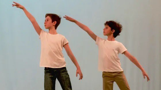 [🩰🐀] Hippolyte Pérès raconte son quotidien à l'Ecole de danse @operadeparis : l'internat et son règlement strict, la diversité des cours, les 1ères fois à Garnier et 'La danse des enfants' dans la Bayadère, chorégraphie de Noureev (2/3) @francemusique radiofrance.fr/francemusique/…