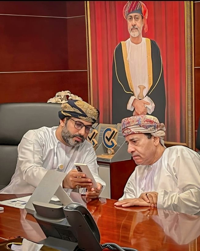 _"الدور الحاسم للتواصل البناء والتفويض الفعّال في تعزيز الابتكار والتطوير المؤسسي"_

instagram.com/p/C5TFLVcK11s/…

#مقال 
#عمان 
#oman