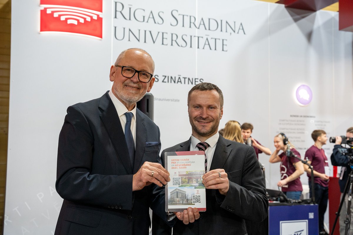 LSPA_lv's tweet photo. KONSOLIDĀCIJA
Valdība 2.aprīlī lēmusi LSPA konsolidāciju, iekļaujoties Rīgas Stradiņa universitātē/@RSUinfo , pabeigt līdz šā gada 1. jūlijam.
Par reformu vairāk uzzini: https://t.co/ezsKcdLTkE
#konsolidācija #lspa #RSU 
📸RSU foto arhīvs https://t.co/v5EJBXOwWm