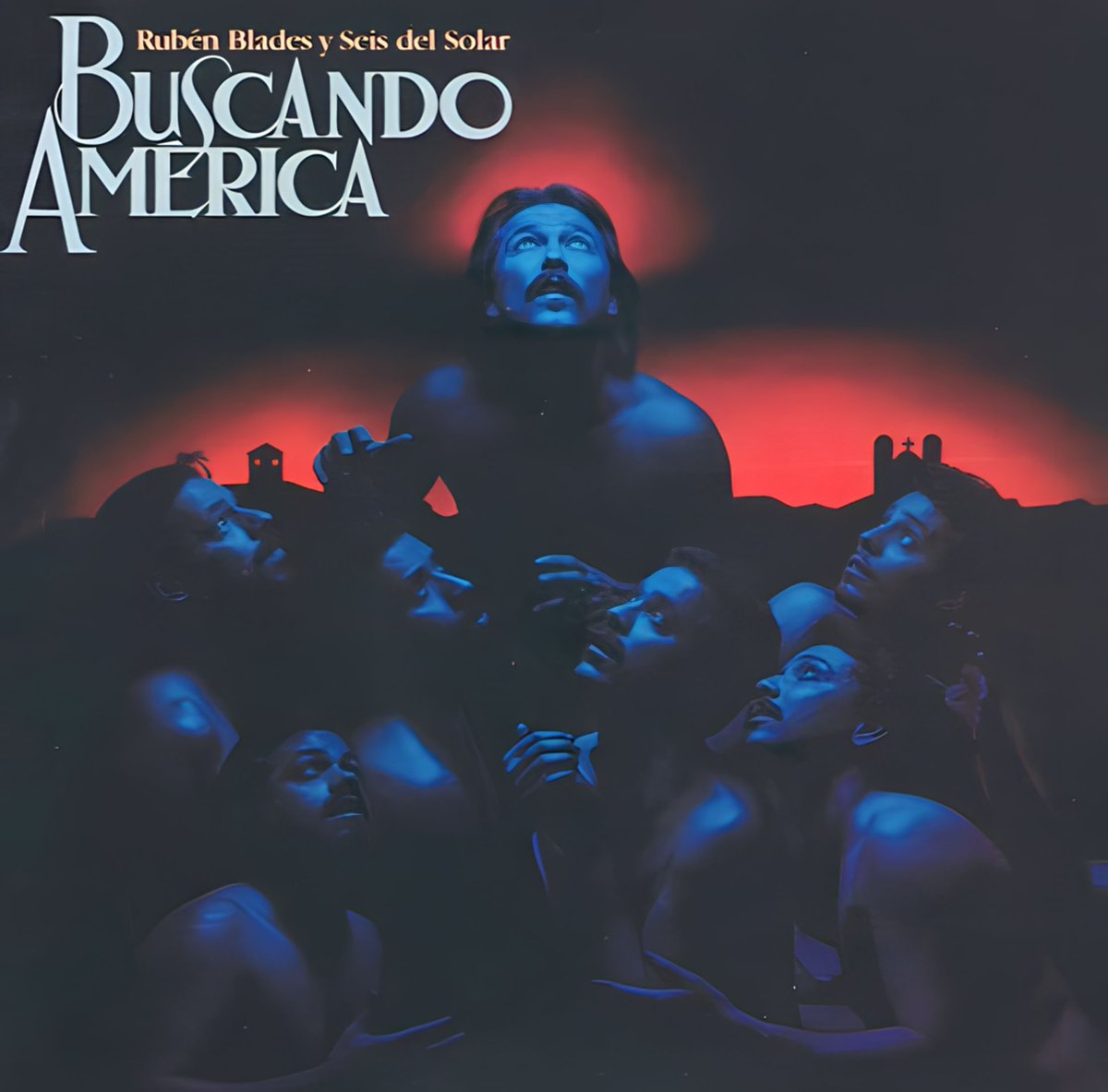 40 años de ‘Buscando América’, uno de los mejores trabajos de Rubén Blades y uno de los discos de salsa más destacados de la historia. Grabado en los Eurosound Studios de Nueva York entre mayo y agosto de 1983 con su banda, Seis Del Solar, y publicado por el sello Elektra el