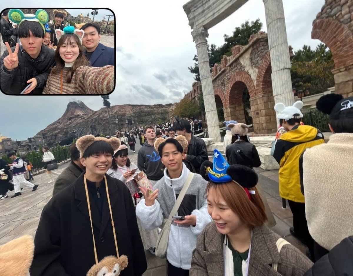 wasedaBEANS's tweet photo. 【ディズニー🐭🏰】

10期(新3年)でディズニーに行きました！！
一日中みんなで楽しい時間を過ごしました☺️❣️

Beansで仲良い友達を作って楽しい思い出を沢山作りましょう！気になる方はぜひ新歓へ✨️

#春から早稲田  #オール早稲田  #早稲田バスケサークル  #オール早稲田バスケサークル https://t.co/MMbLoYadKs