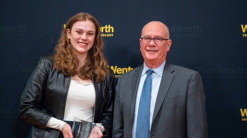 WITwvb's tweet photo. ✨ Congratulations to Emma Sanders for receiving the Outstanding First Year Student Leadership✨
🐾This week is the 13th annual #D3Week celebration and @esandersss is #13 on the court. #luckynumber13
#witwvb #wentworth #womeninstem #whyd3 #diii #d3vb #ccc #cccsports #thecoast https://t.co/4FaiFo4sei
