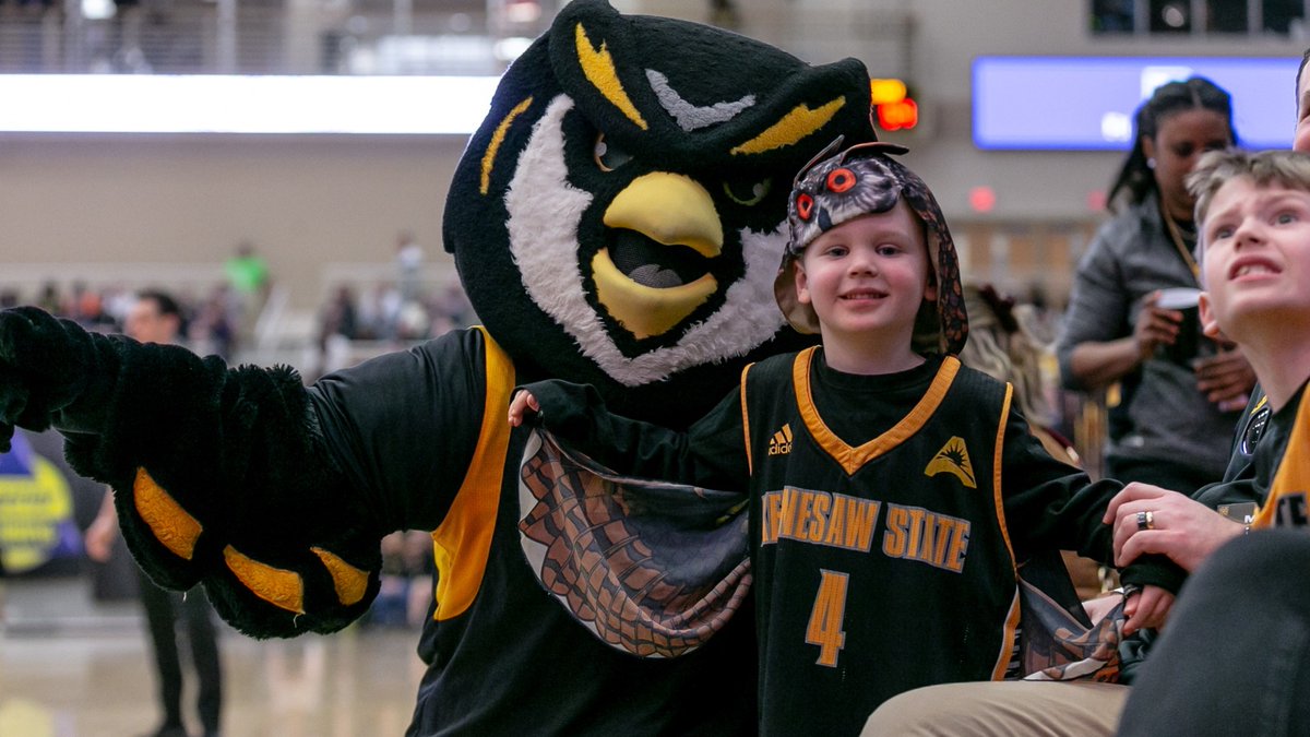 Thank you, Owl Nation, for your support during 𝗚𝗶𝘃𝗶𝗻𝗴 𝗗𝗮𝘆 𝟮𝟬𝟮𝟰! Continue to support KSU Athletics year-round here | bit.ly/4aqeWja #HootyHoo 🦉