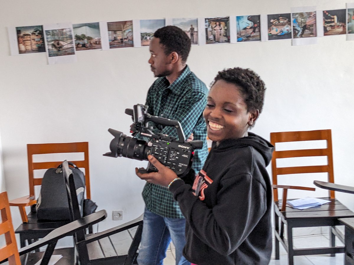 📣Discover how the 'Visualising Peace' project in Rwanda equips young people to overcome barriers to community engagement and policy influence through filmmaking and art exhibitions📽️. Join our webinar on 18 April on Zoom: 📌 bit.ly/MAPWebinarApr #EverydayPeacebuilding