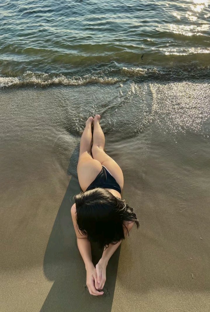 Jiaaaa0101's tweet photo. Zoom in? 🥵🍑 https://t.co/9q7mAOHcly