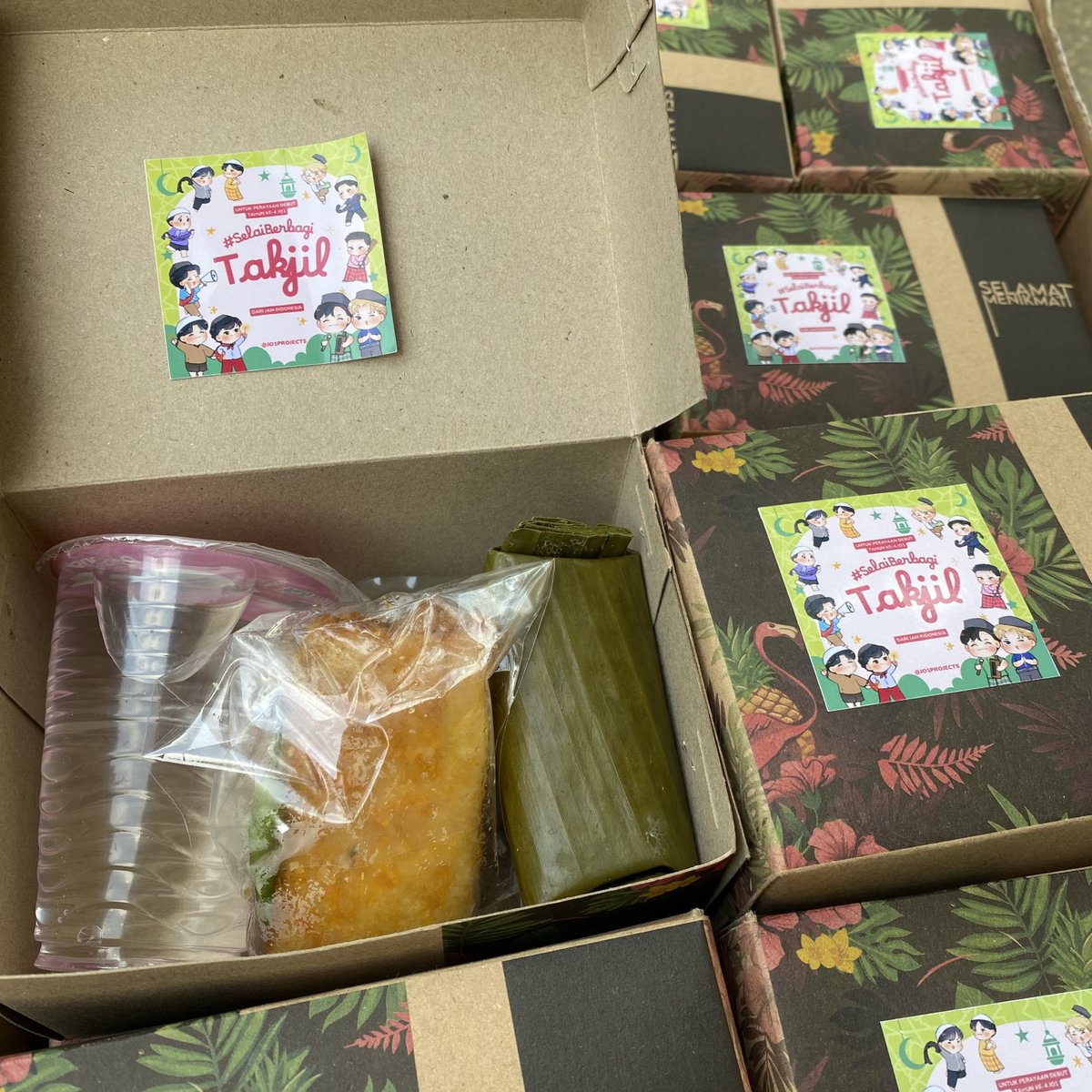 JO1PROJECTS's tweet image. #SelaiBerbagi takjil ramadhan in Semarang on 02/04/2024🌙🇮🇩