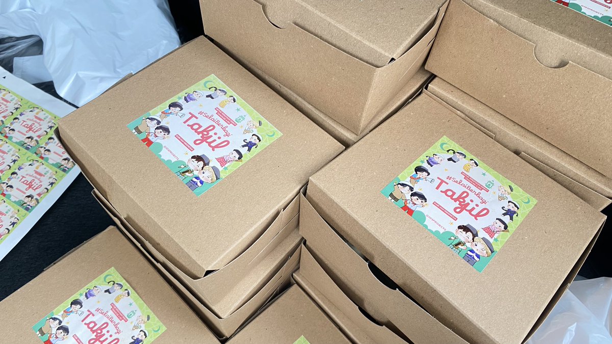 JO1PROJECTS's tweet image. #SelaiBerbagi takjil ramadhan in Bandung on 03/04/2024🌙🇮🇩