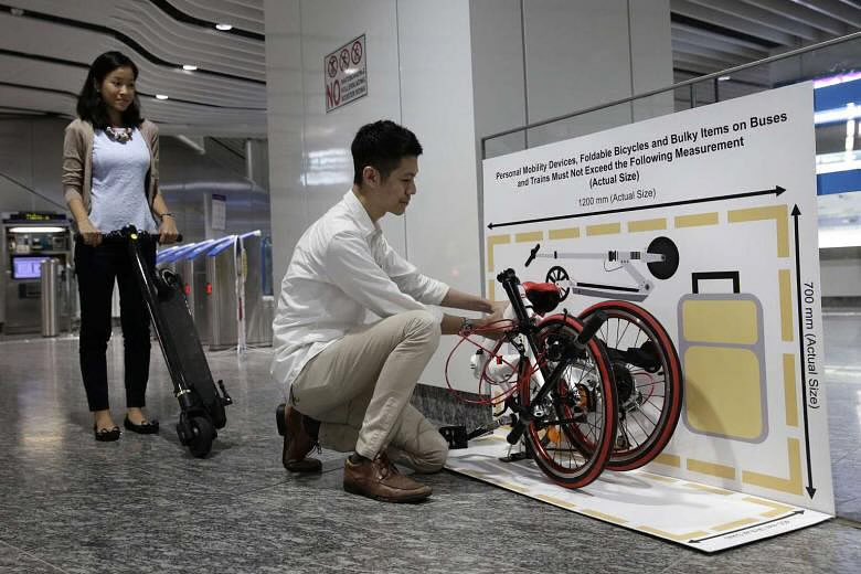 You know in Singapore they put a designated measuring place. Anything fits inside there, can bring into the train. Regardless it is a luggage, a bicycle or an electric scooter. This can be achieved with few tapes on the floor and wall. KTMB is so noobshit.