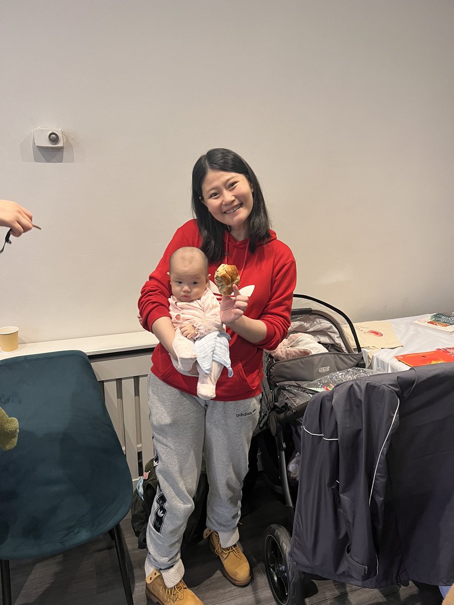 iWellBeing's tweet image. This was last weeks session at our family hub in Croydon. We love learning through play. Looking forward to seeing you all on Friday. Book now: elle@tiow.org 

#chatplayread #start4life #littlemomentstogether