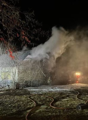 Late last night firefighters responded to the 1000 Blk Argyle St for a house fire. Smoke and flames coming from the home on arrival. Crews made entry and had the fire under control quickly. All searches completed. No injuries reported. Fire will be under investigation. #YQR