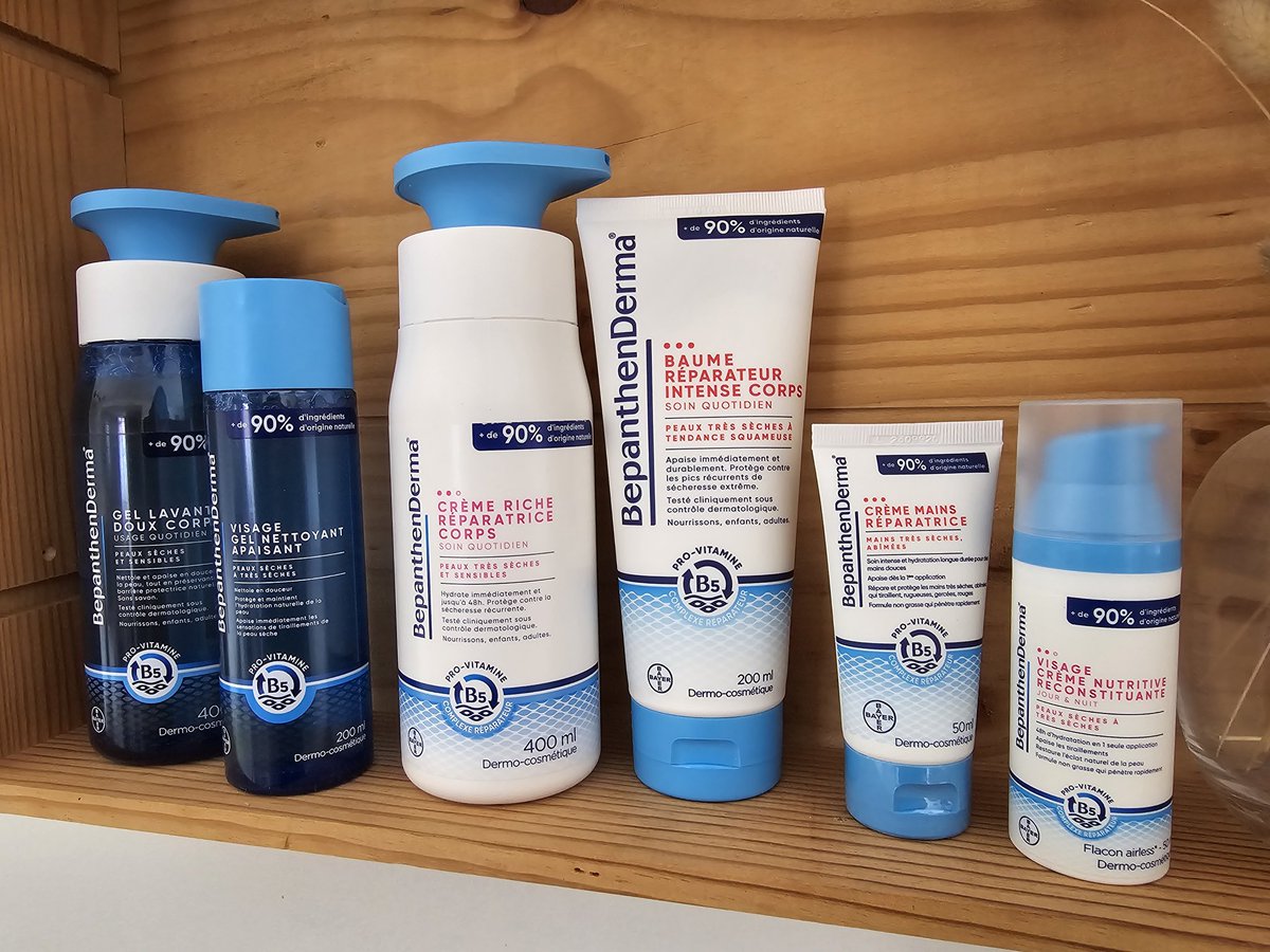 LesCharliesCleo's tweet photo. #bepanthenderma #soyezhydraté #peauseche #collaborationcommerciale @bepanthenderma_fr https://t.co/RO45jW0ZiM
