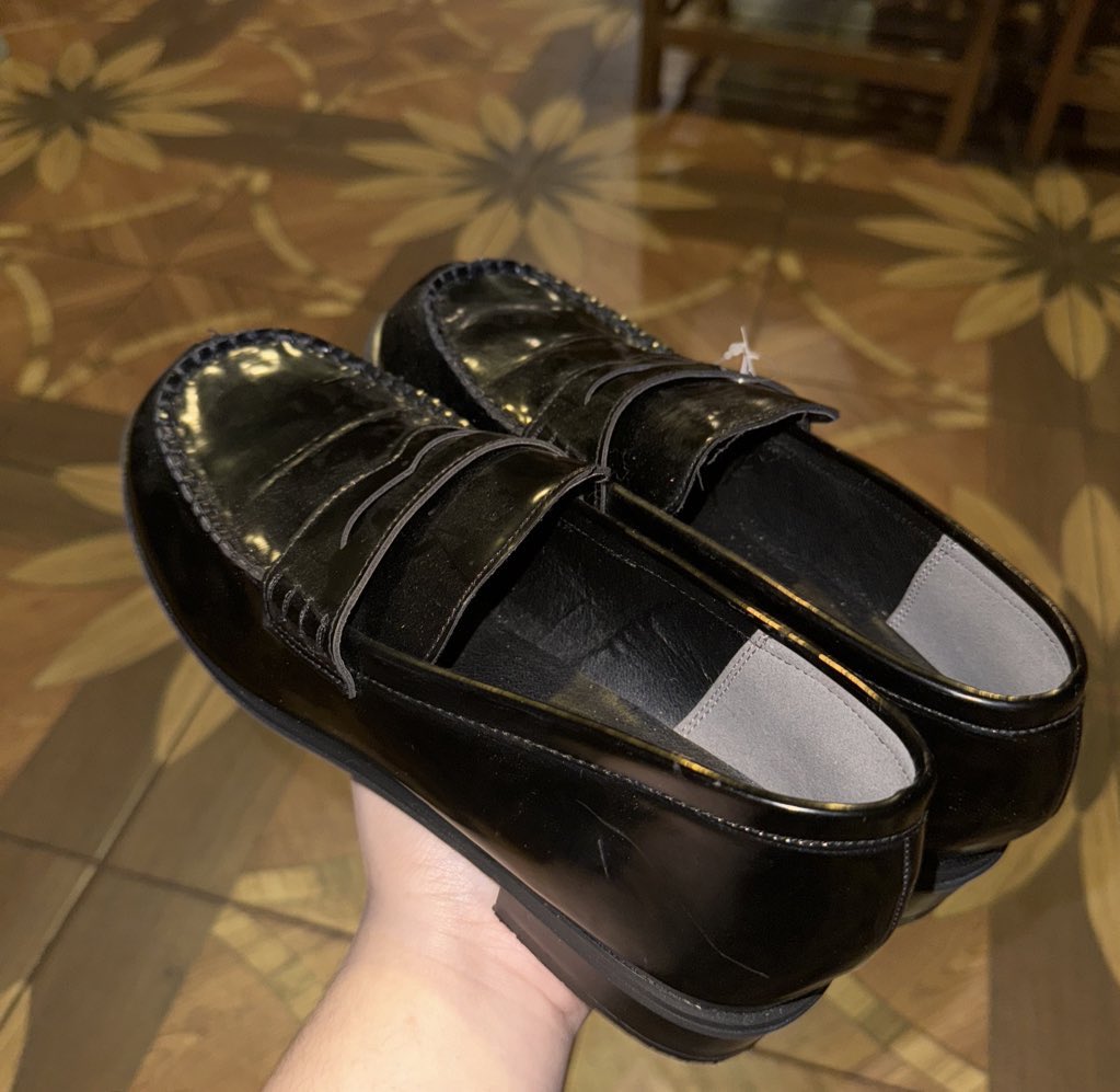 nomnomlemonn's tweet photo. รองเท้าโลฟเฟอร์สีดำ ใส่สวยมากๆ ไซส์ 40-41 ยาว 25.5 ใส่ลองแค่ครั้งเดียวค่ะ
200฿ รวมส่ง🤍🪩
#ส่งต่อเสื้อผ้า #ส่งต่อรองเท้ามือสอง #ส่งต่อเสื้อผ้ามือ2 #ส่งต่อเสื้อผ้ามือสองสภาพดี #ส่งต่อกระเป๋า #ส่งต่อรองเท้า #ส่งต่อสกินแคร์ #ส่งต่อเครื่องสําอางค์ #ส่งต่อรองเท้าแมรี่เจน https://t.co/Nr3WBEDJPJ