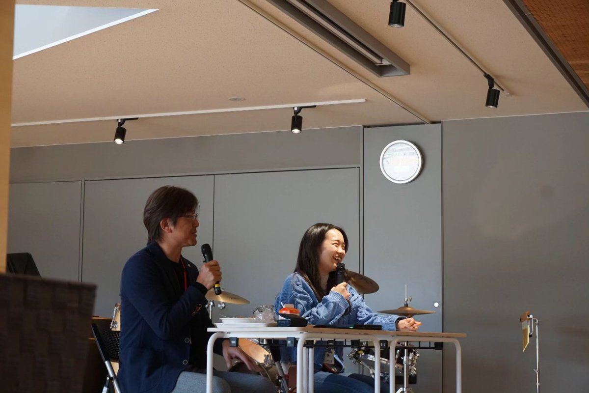 oriai_inc's tweet photo. 【ゆめの森ランチいいとも🎤vol.8】
2月のゲストは株式会社タイズスタイルをはじめとして複数の会社を経営している大熊町出身の吉田学さんをお迎えしました。
『勉強はただ面倒なものではなく、皆さんがやりたいことを実現するために必要なもの』という熱いメッセージをいただきました❤️‍🔥 https://t.co/iYo13oLrya