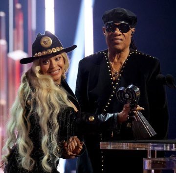 aaronkfoley's tweet image. I’m ready to have the conversation about which region (aside from Texas) has the most influence on her work