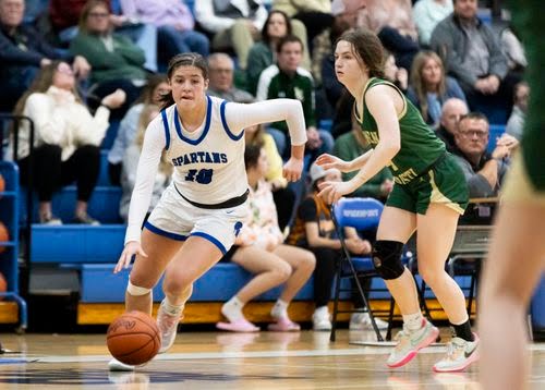 CoachSaldana517's tweet image. CONGRATULATIONS to @5Maddux on being named to the Associated Press All State 2nd Team! @SpringportPS @jacktowntweet @MichHSBball @Eric_Ingles @PGHMichigan @CoachHowrigon @davidrice_1 @MLiveSports