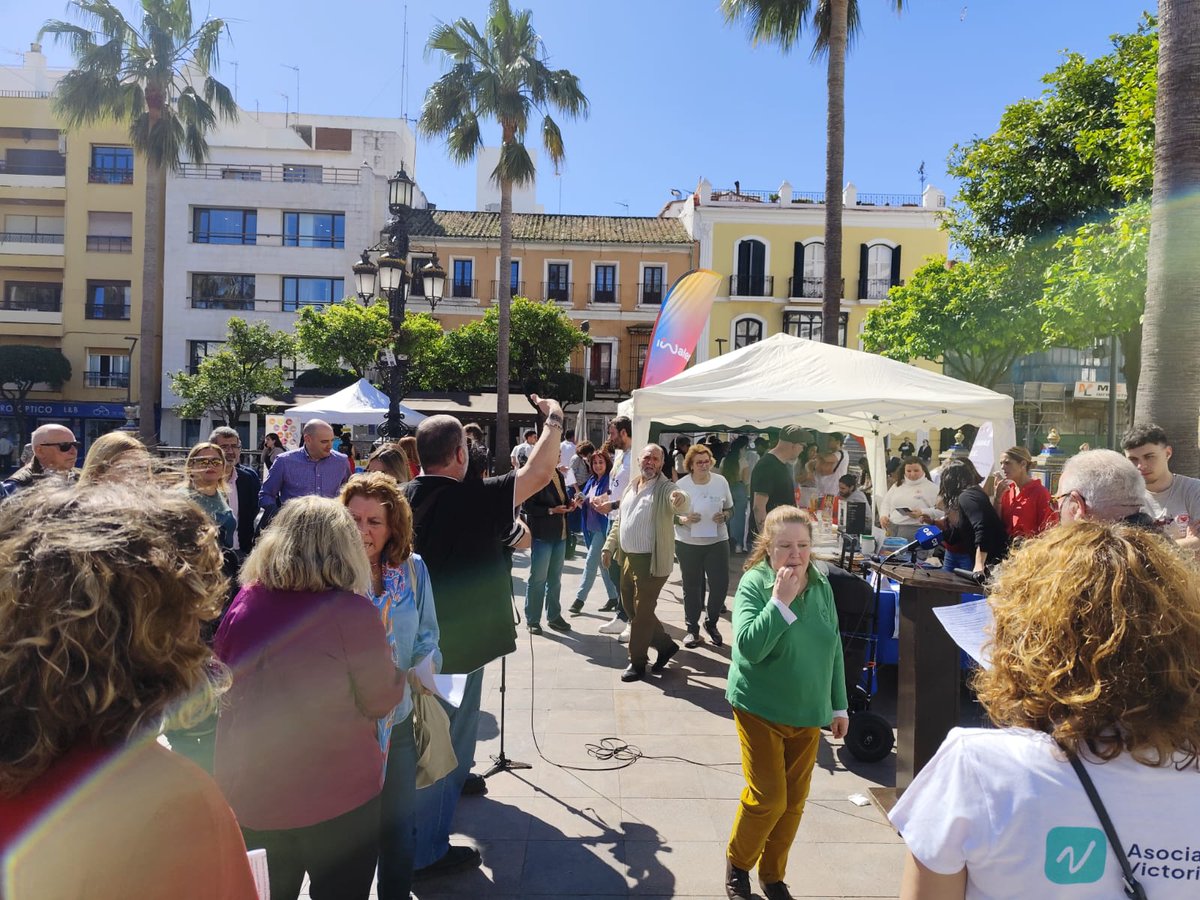 AndaluciaRELAS's tweet photo. #SaludPúblicaAndalucía
#AlgecirasRELAS
Celebración #DiaMundialDeLaSauld #WorldHealthDay y lectura de manifiesto en el marco #PlanLocaldeSalud del @aytoalgeciras junto con la @enfermeria_alg
@saludand
@VidaSaludAnd
@JuntaCG
@EASPsalud
@Jorge_delDiego
#RELASca https://t.co/NU54gefLhw