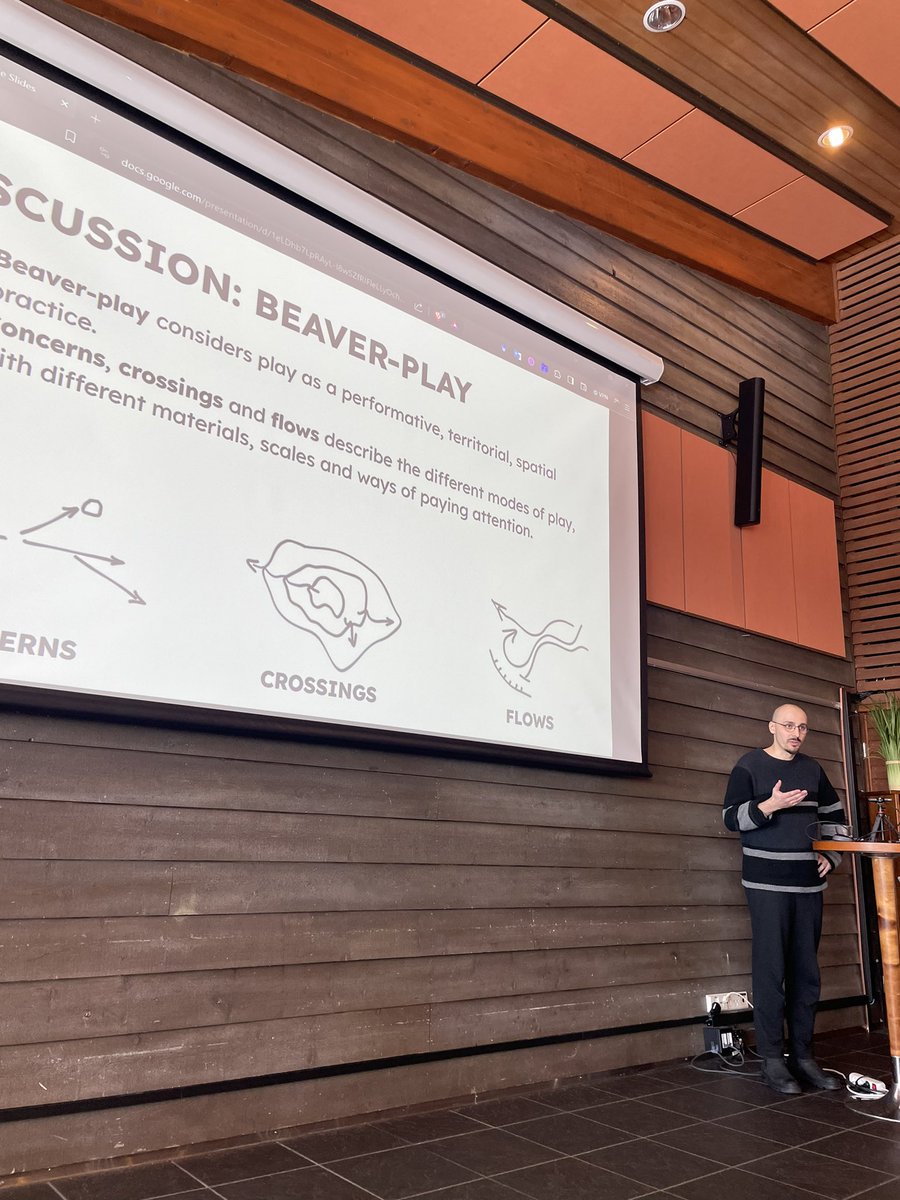 GamificationGG's tweet photo. The “@ Gamification” paper session had interactive (!) presentations about location-based games!

#gamification #GamiFIN #locationbasedgames #designworkshop #beavers #morethanhuman #crowdfunding https://t.co/NP1oSBup7C