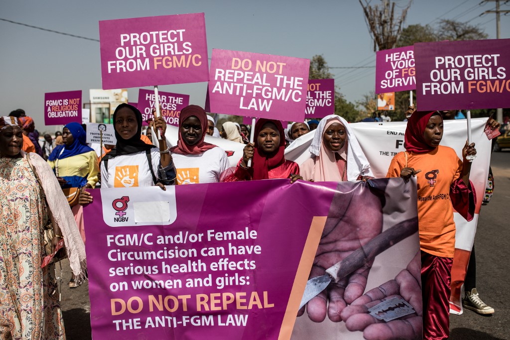 #IPU + @PMNCH are united in profound concern over a proposal to repeal the law banning female genital mutilation (#FGM) in The #Gambia and stand in solidarity with survivors and those working tirelessly to end this #humanrights violation. Full statement ➡️ipu.org/fgmg