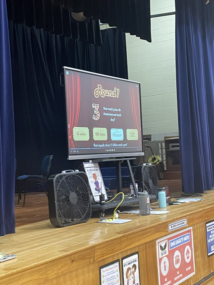 Robin Curry tweet media