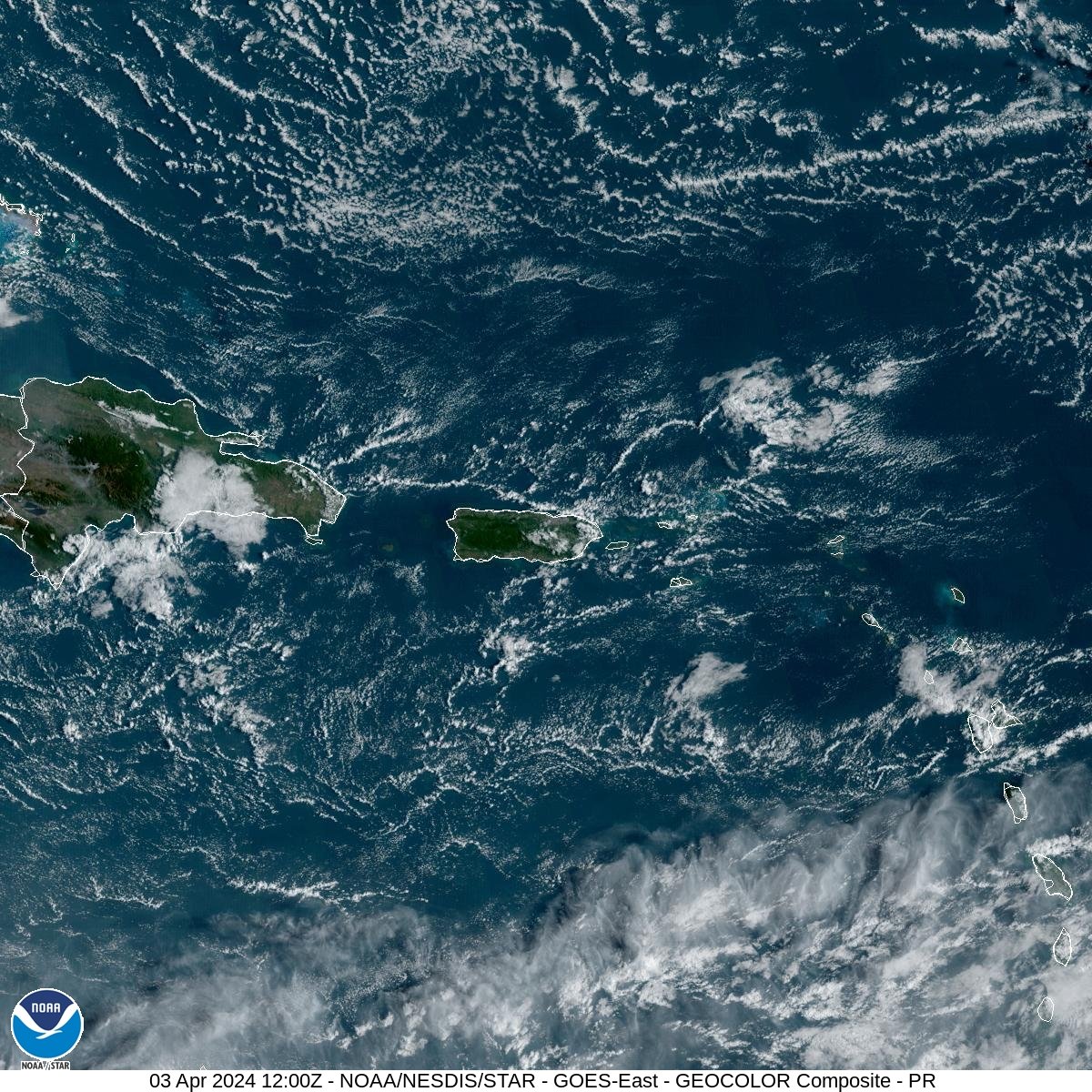 rudymperezt's tweet image. Intervalos nubosos con lluvias débiles. Pero eso será ya por la noche. #ClimaRD