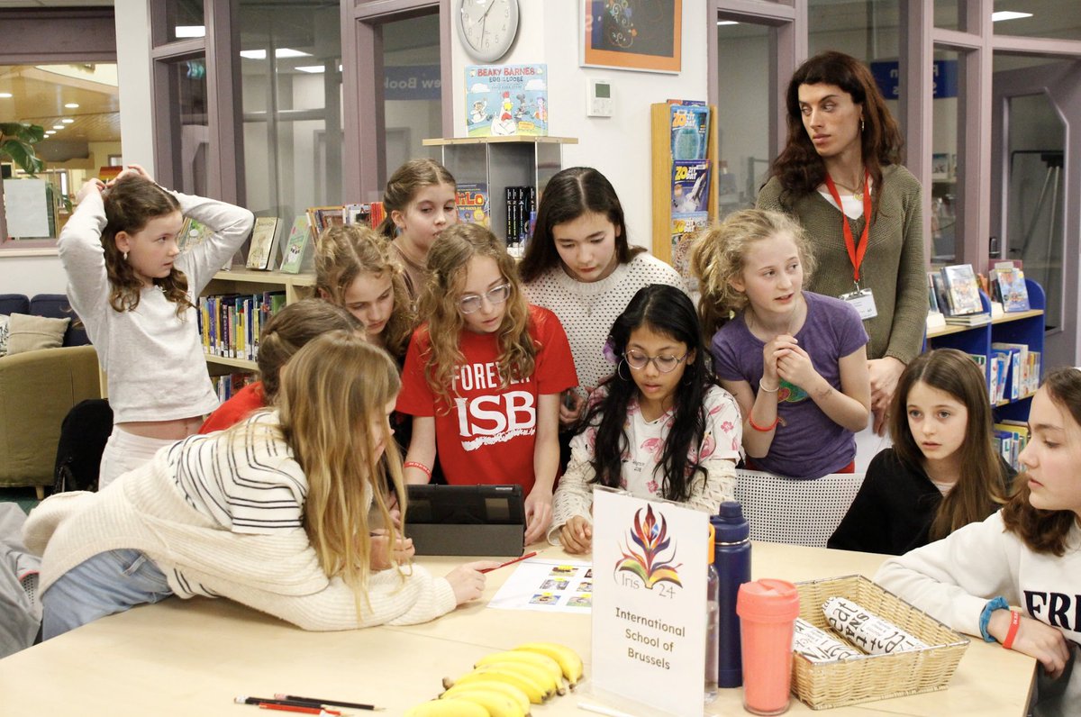 IntlSchAmst's tweet image. Students from 7 different international schools participated in the Iris Book Bowl. The 7 teams, totalling 65 students, battled for more than 2 hours on their knowledge of 12 pre-selected books. 

#CommunityAtTheHeart #ISAstories #DevelopingCommunities