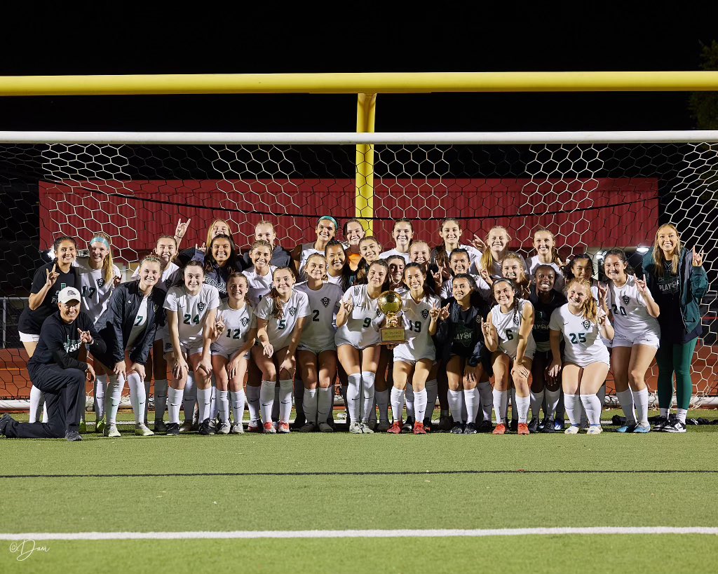CPHSWomenSoccer's tweet photo. The Timberwolves fell short last night in a great match against district rivals Rouse.  What a season the Timberwolves had making it back to the regional quarterfinals and winning a preseason tournament.  Super proud of all the athletes especially all the seniors.
#ubuntu #cpdna https://t.co/M0gTCvCCVw