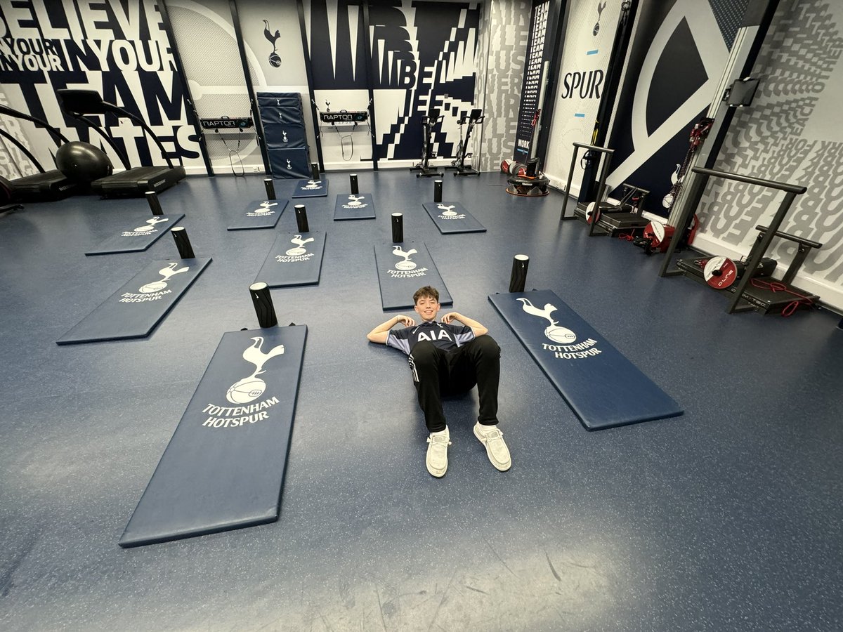 Ryan Hallenbeck tweet media